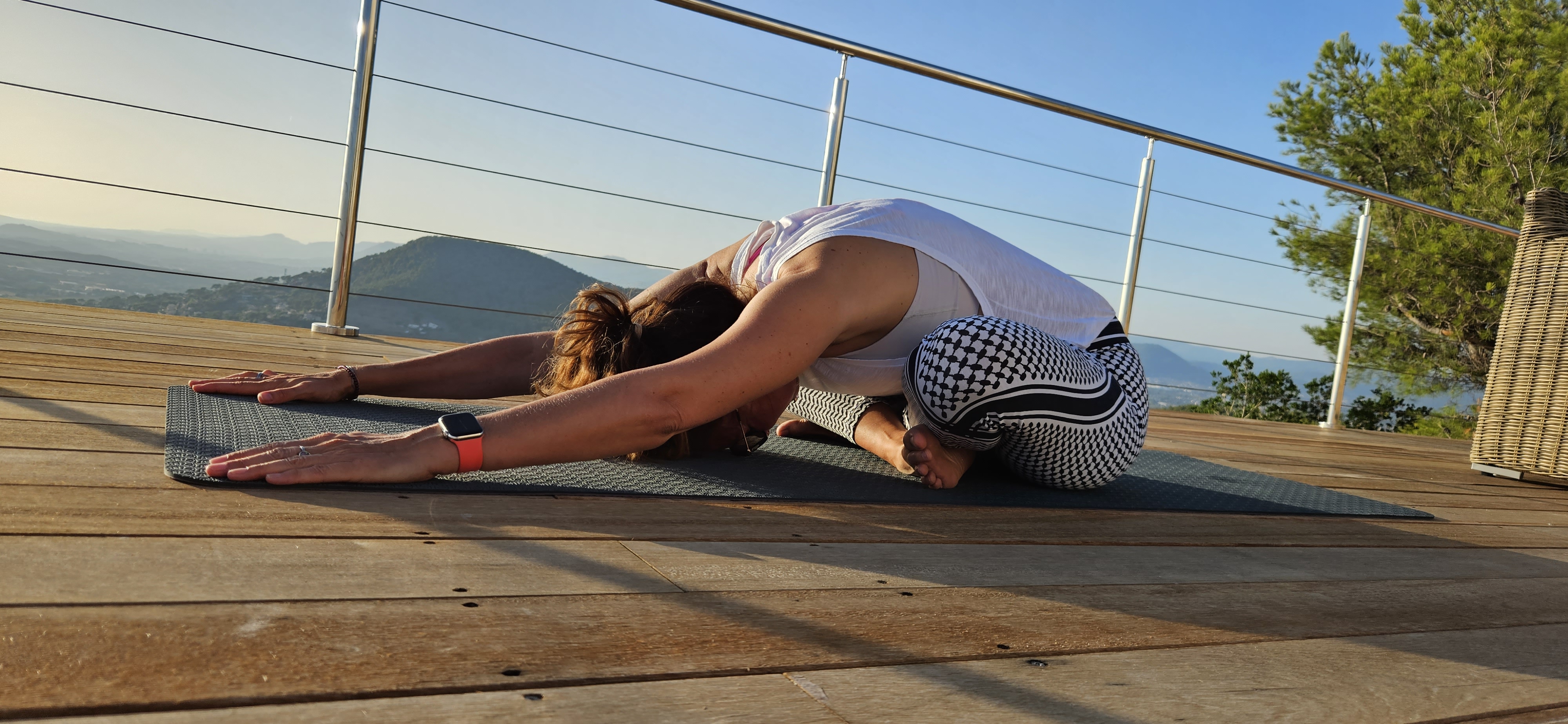 Yoga: CareYoga - Body, Mind & Food