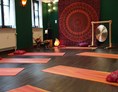 Yoga: Satya-Yoga-Halle