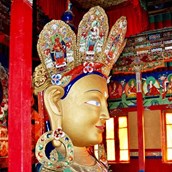 Yogakurs - Maitreya Statue in Leh, Indien. - Maitreya Yoga Schule