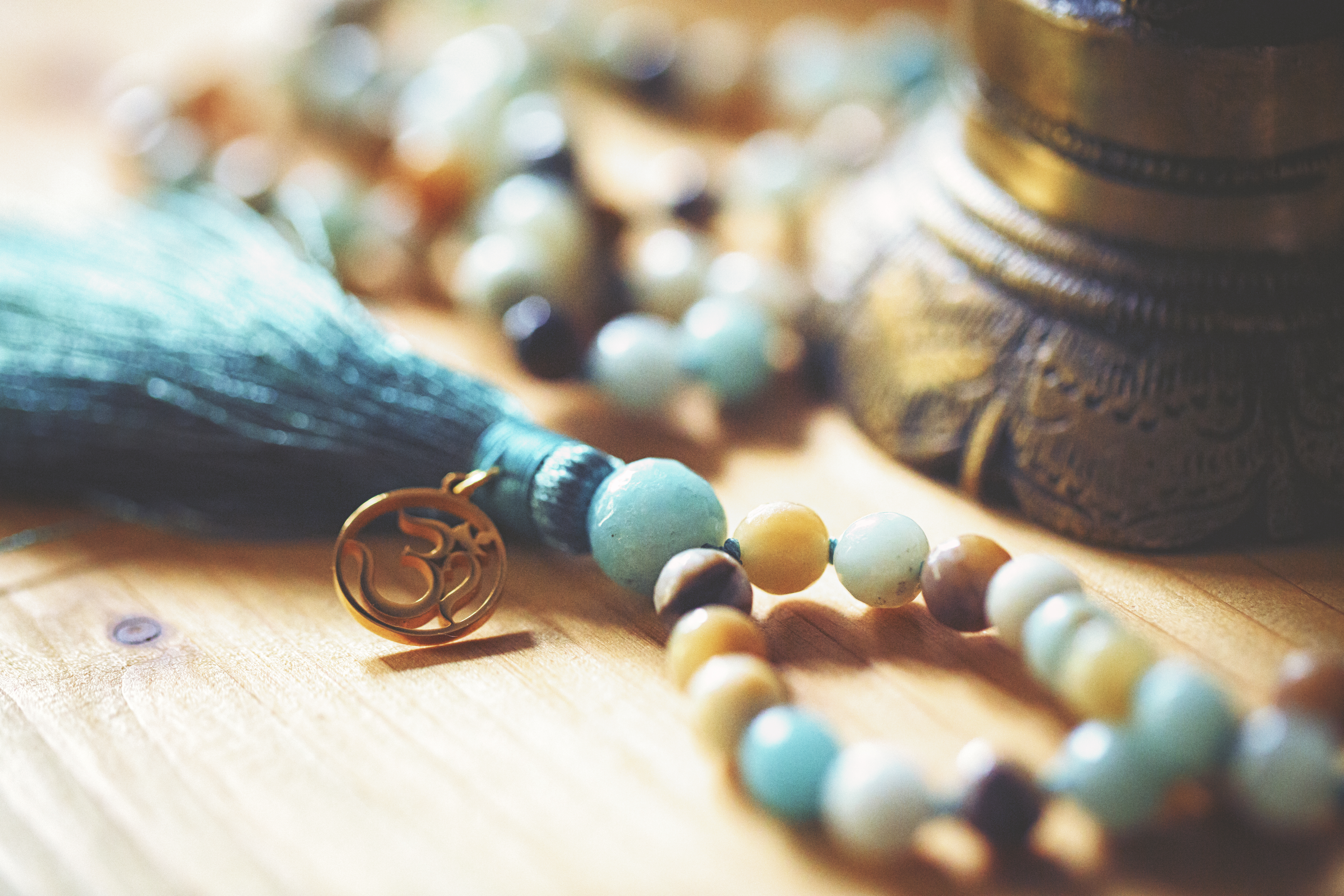 Yoga course - Mitglied im Yoga-Verband: BdfY (Berufsverband der freien Yogalehrer und Yogatherapeuten e.V.) - Germany - Konzentration auf das Wesentliche. - Hatha Yoga für Frauen