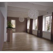 Yogakurs - Schöner großer Raum mit Fußbodenheizung  - Art of Balance