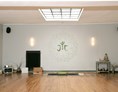Yoga: JayJay Yogastudio Ganesharoom - JayJay Yoga Studio Cafe & Shop
