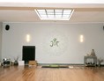 Yoga: JayJay Yogastudio - JayJay Yoga Studio Cafe & Shop