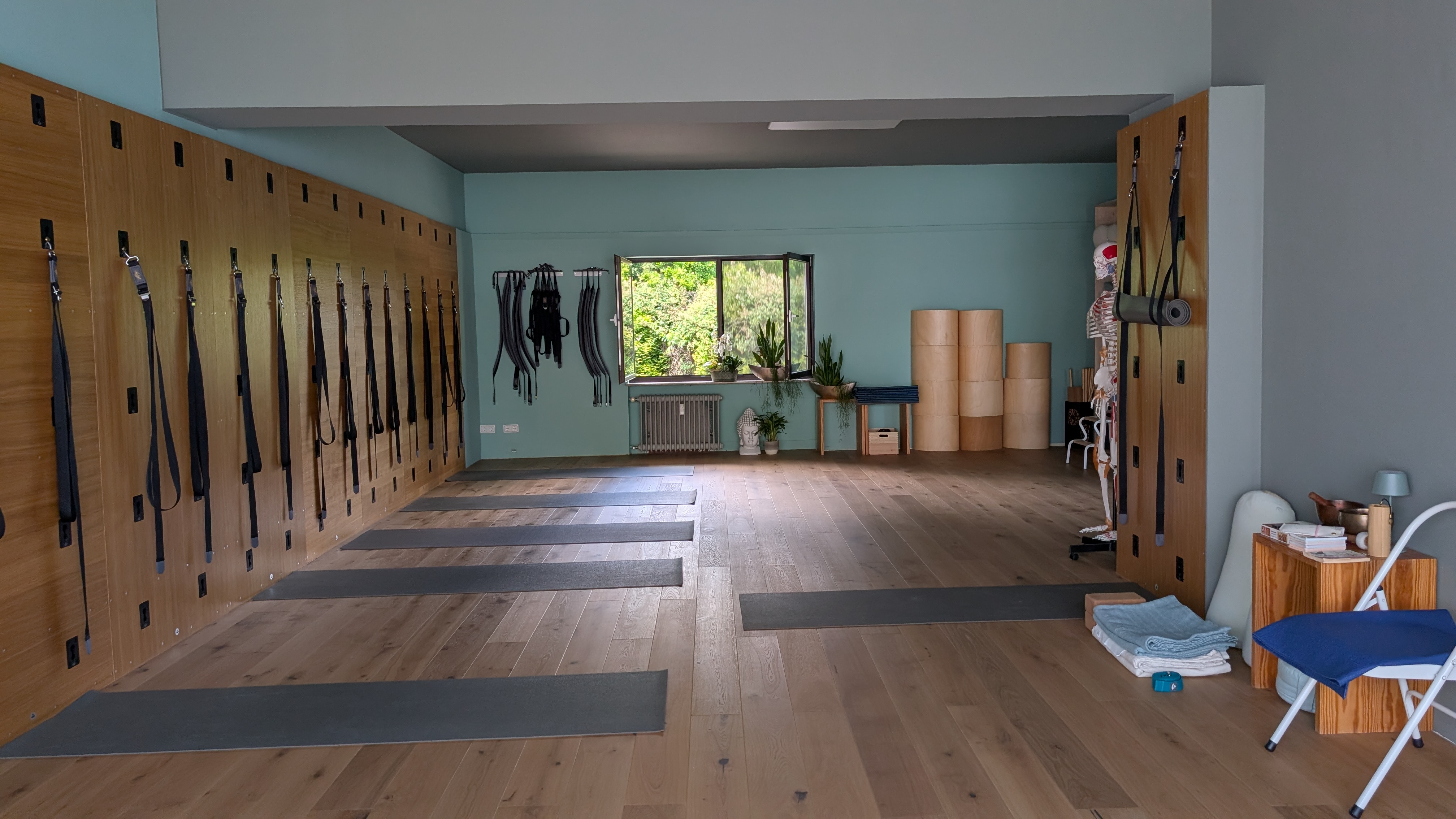 Clase de yoga - Saarbrücken - Yoga-Raum - DiYoga - Finde deine Balance