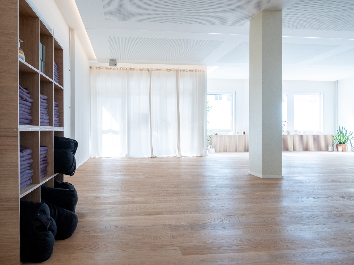 Yogakurs - spezielle Yogaangebote: Satsang - Yoga Shala - Jivamukti Yoga Stuttgart