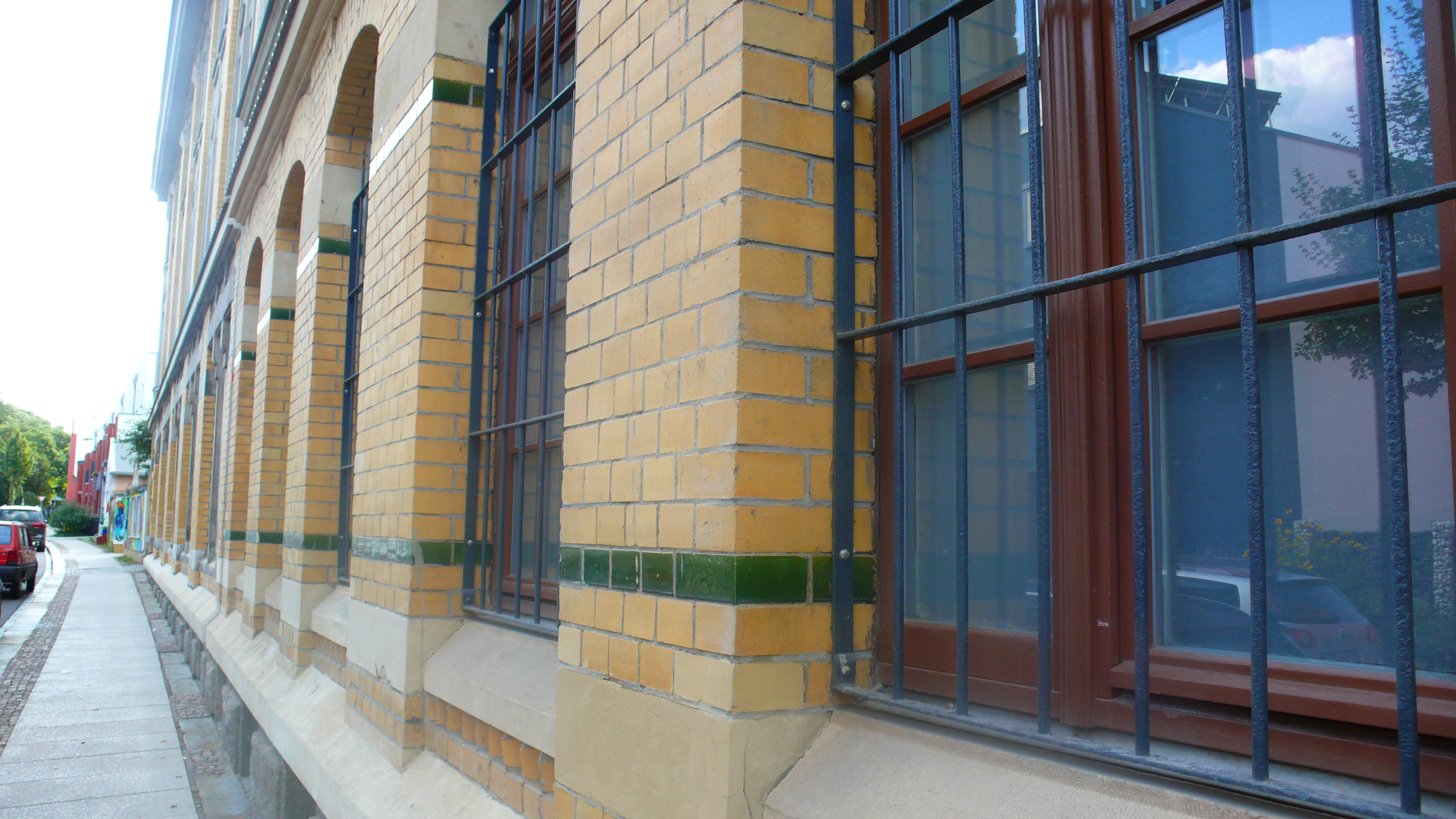 Clase de yoga - Yogastil: Ashtanga Yoga - Sajonia - aussenansicht yogarausch - yogarausch