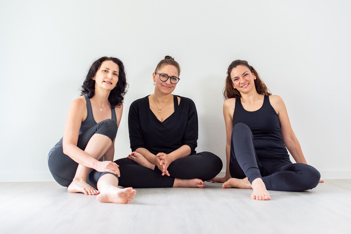 Yoga: Die Ausbilderinnen in FFM - Inner Flow Yoga Yogalehrer Ausbildung
