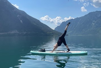 Yoga: WOGA Yoga auf dem Wasser - Vera Kern-Schunk YogaStudio GlücksRaumGefühl