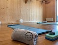 Yoga: Yogaraum im wunderschönen Hegnerhof Kloten, eingerichtet für eine Privatstunde. - Sanftes Yoga und Yoga im Hegnerhof Kloten