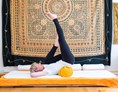 Yoga: Tanja Gratzer Yoga, Tanja Gratzer Beratung, Supervision & Coaching, Hormonyoga, Zeit für dich, Raum für dich, zur Ruhe kommen, Gedankenkreisen stoppen, Achtsamkeit - Tanja Gratzer Yoga - Hatha Yoga Kurse live und online gestreamt