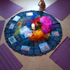 Yoga: Kinderyoga für Kitas, Schulen und Familienzentren - Kinderyoga