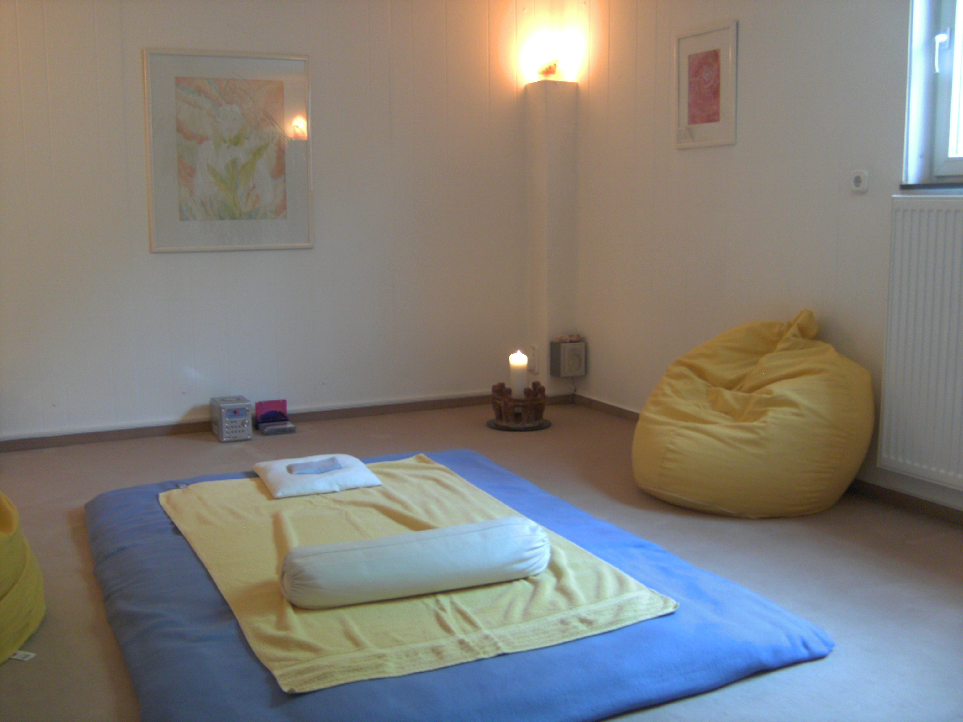 Yoga: Yogazentrum Dichtelbach