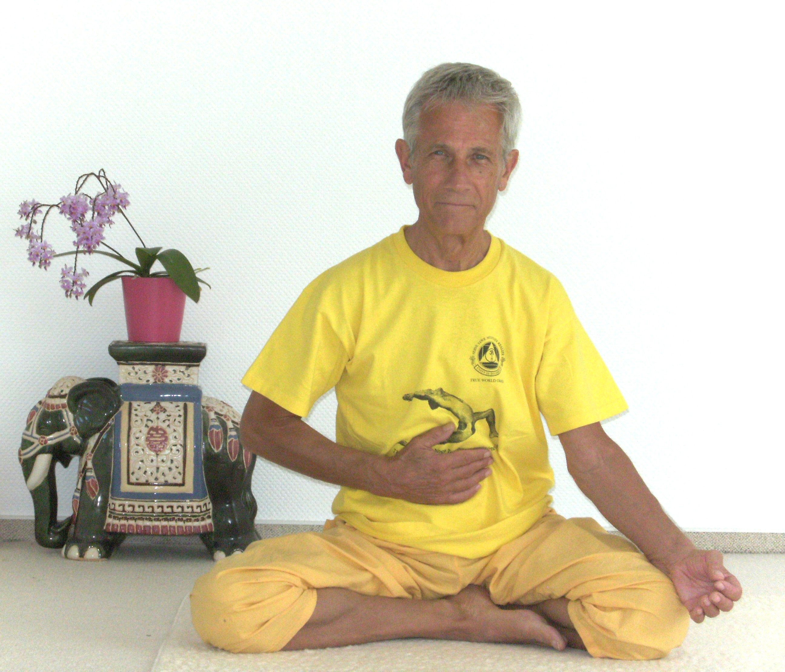 Yoga: Yogazentrum Dichtelbach