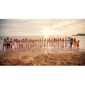 Yogalehrer Ausbildung: Yoga class near Beach - Kranti Yoga Tradition