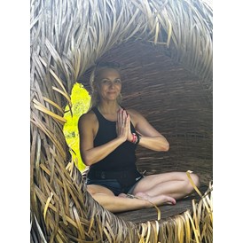 Yoga: Bali Yoga Retreat - Gabi Sieckendieck Yoga 