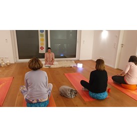 Yogaevent: Yoga bei und nach Krebs - Schnupper-Workshop Böblingen Mai 2024