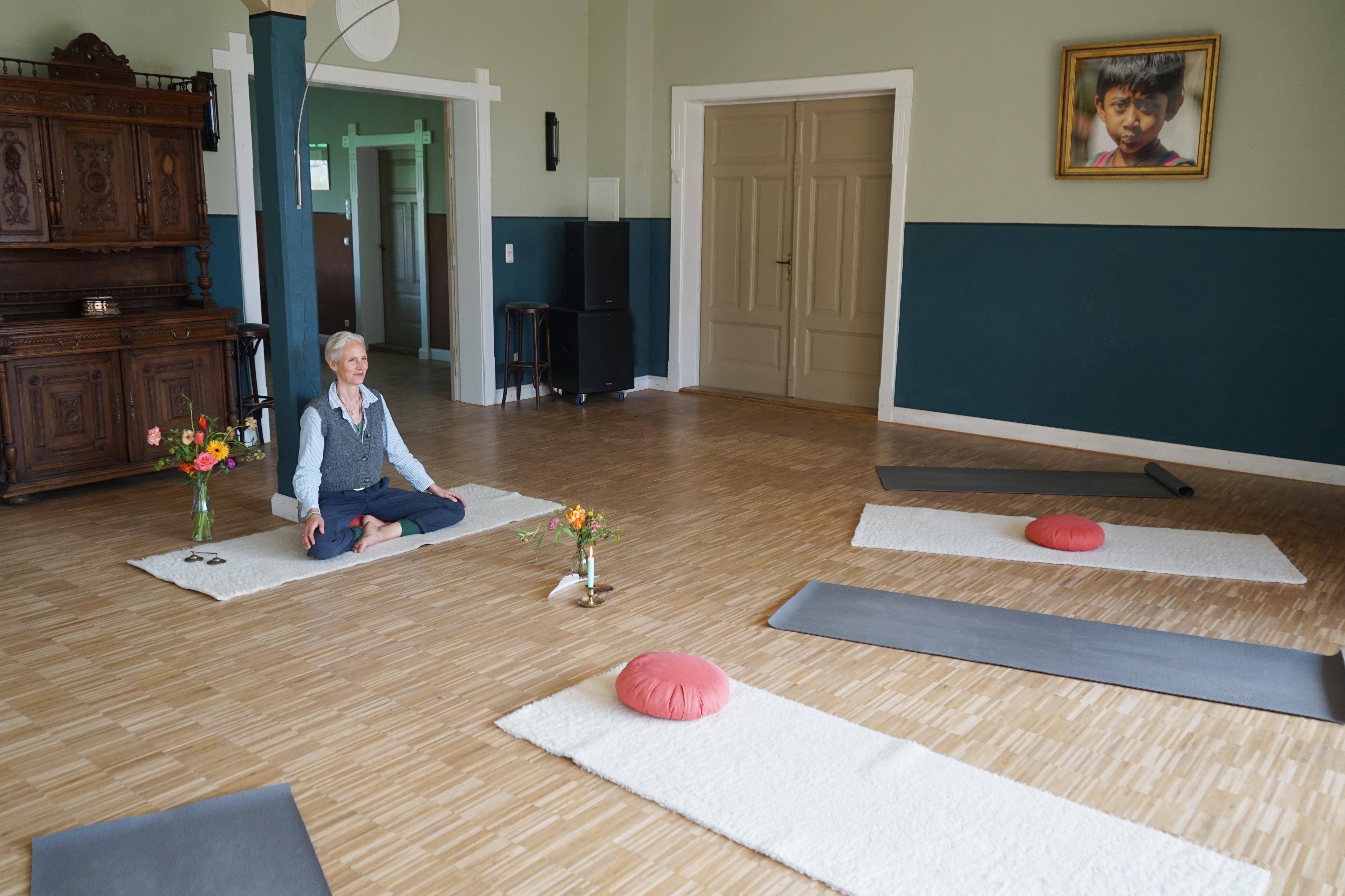 Yoga: Yogaraum - Lisa Erichson - Schule für Yoga und Bewegung im Wandel
