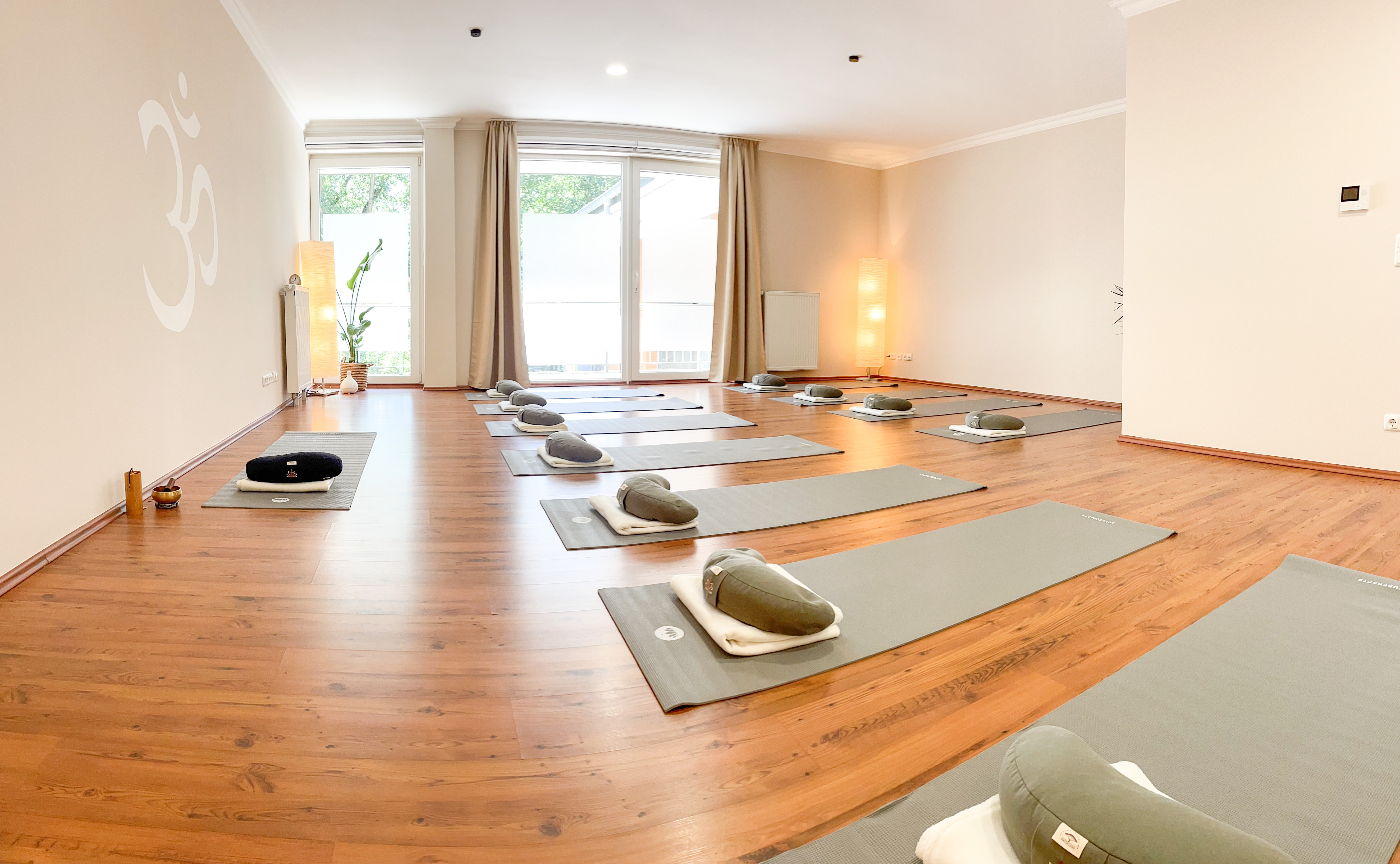 Clase de yoga - Baja sajonia - Body & Mind Balance – Yoga-Studio  - Yin Yoga Advanced 40H