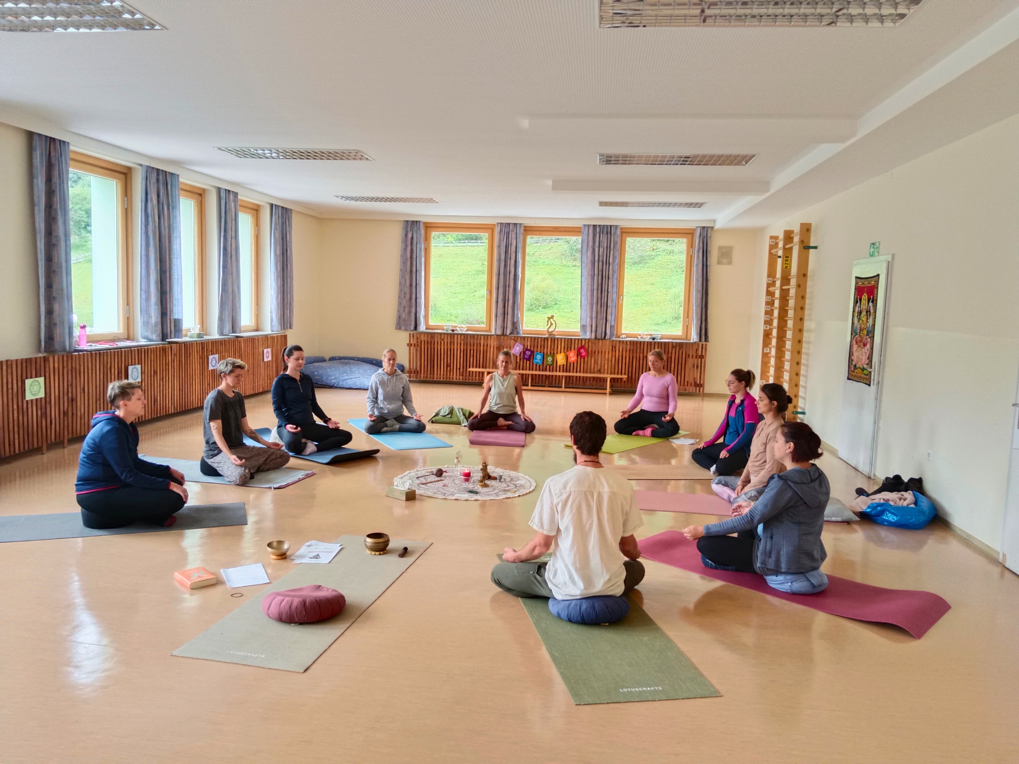 Yoga course - Erfahrung im Unterrichten: > 1000 Yoga-Kurse - Austria - Yoga Retreat Sharing Circle - Yoga Retreats in Donnersbachwald