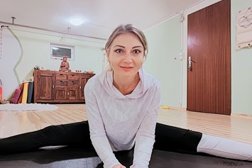 Yoga: Stelzer Klementina