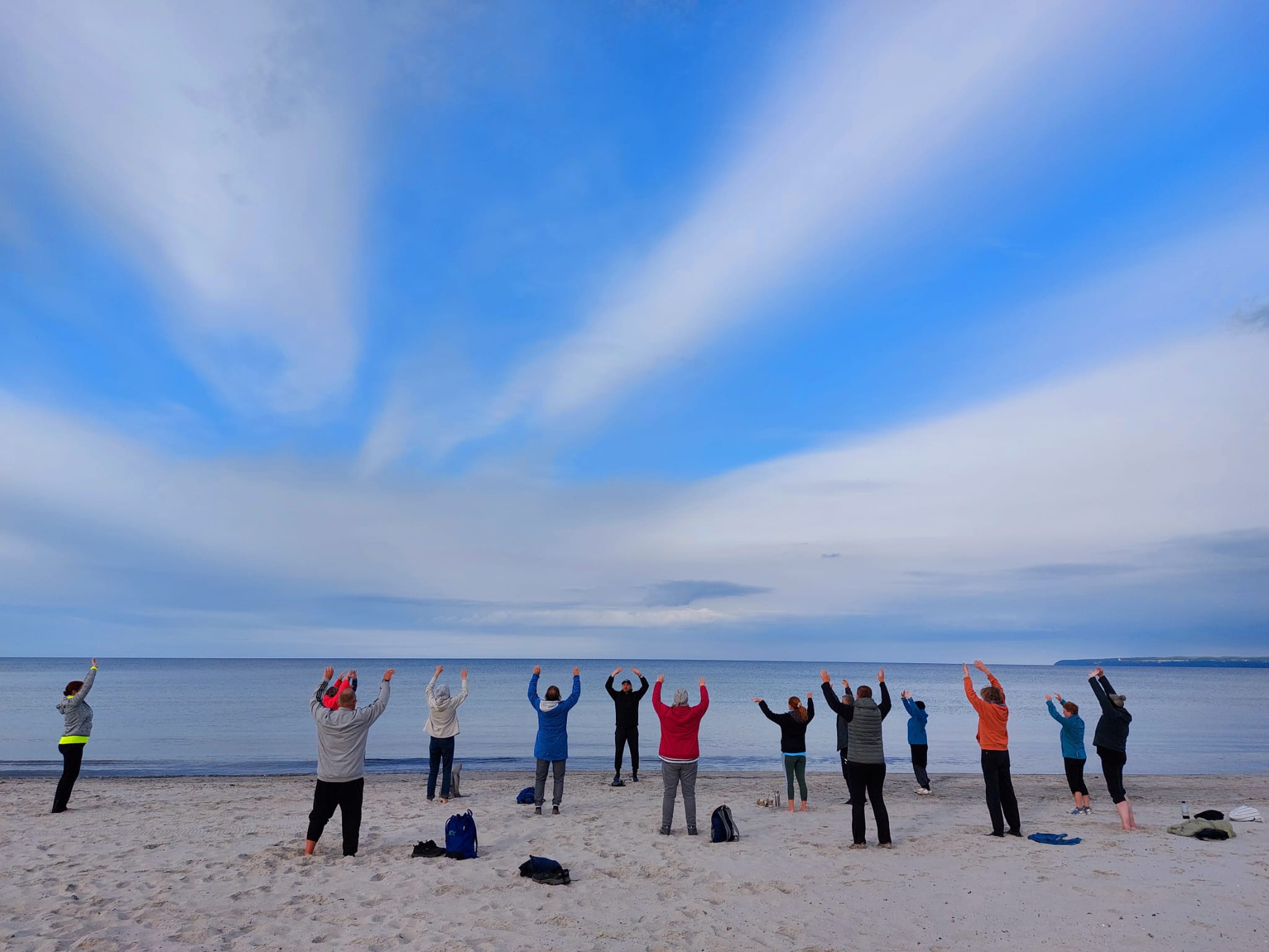 Yogaevent: Yoga Foto Rügen Mee Juliusruh Strand - Bildungsurlaub auf Rügen - Yoga Lotse- Yoga Ausgleichs-Übungen am Arbeitsplatz
