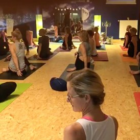 Yoga: Angelika Mertens
