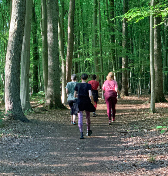 Yogaevent: Yoga-Walking-Kurs in Münster. Kraft schöpfen in der Natur! Aktive Erholung in der Gruppe.  - Yoga & Walking-Kurs in Münster – Aktive Erholung für Frauen
