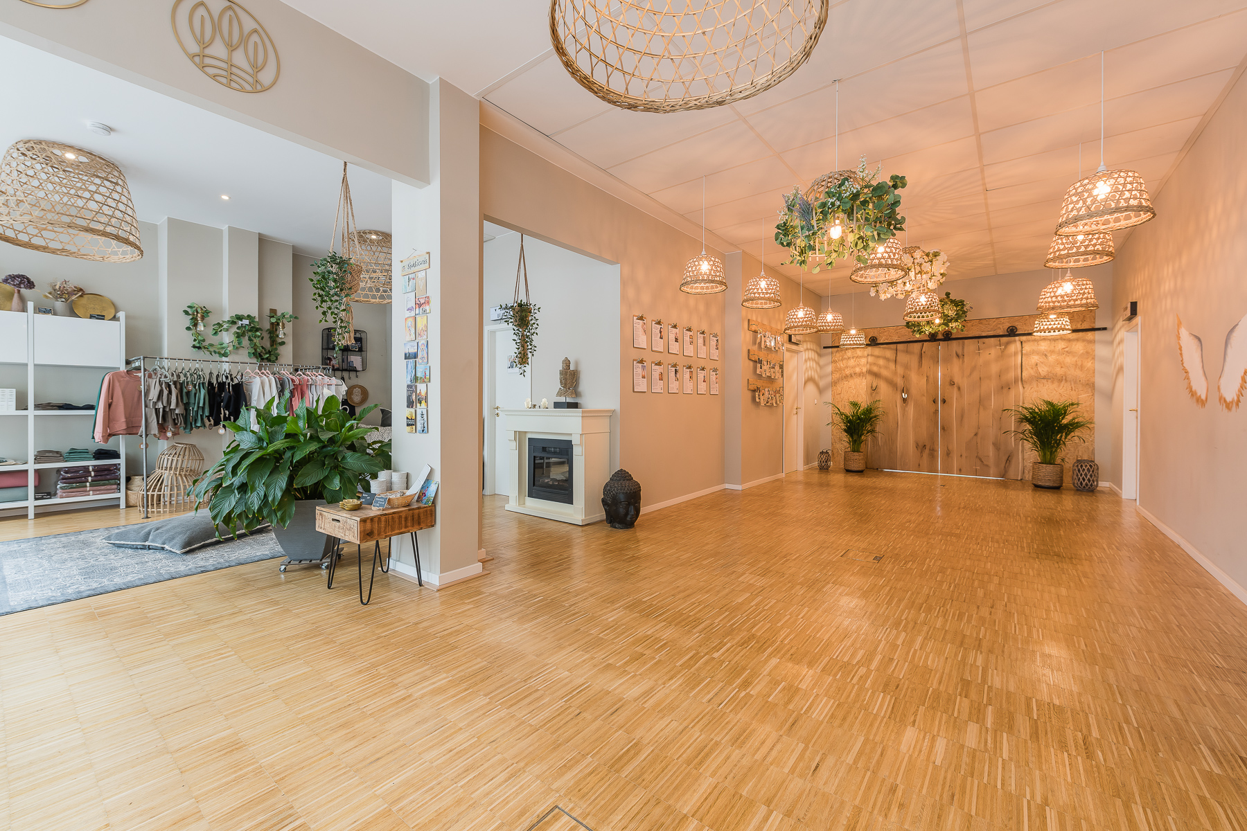 Yoga course - Yogalehrer:in - Hamburg-Stadt (Hamburg, Freie und Hansestadt) - Urban Yoga Hamburg