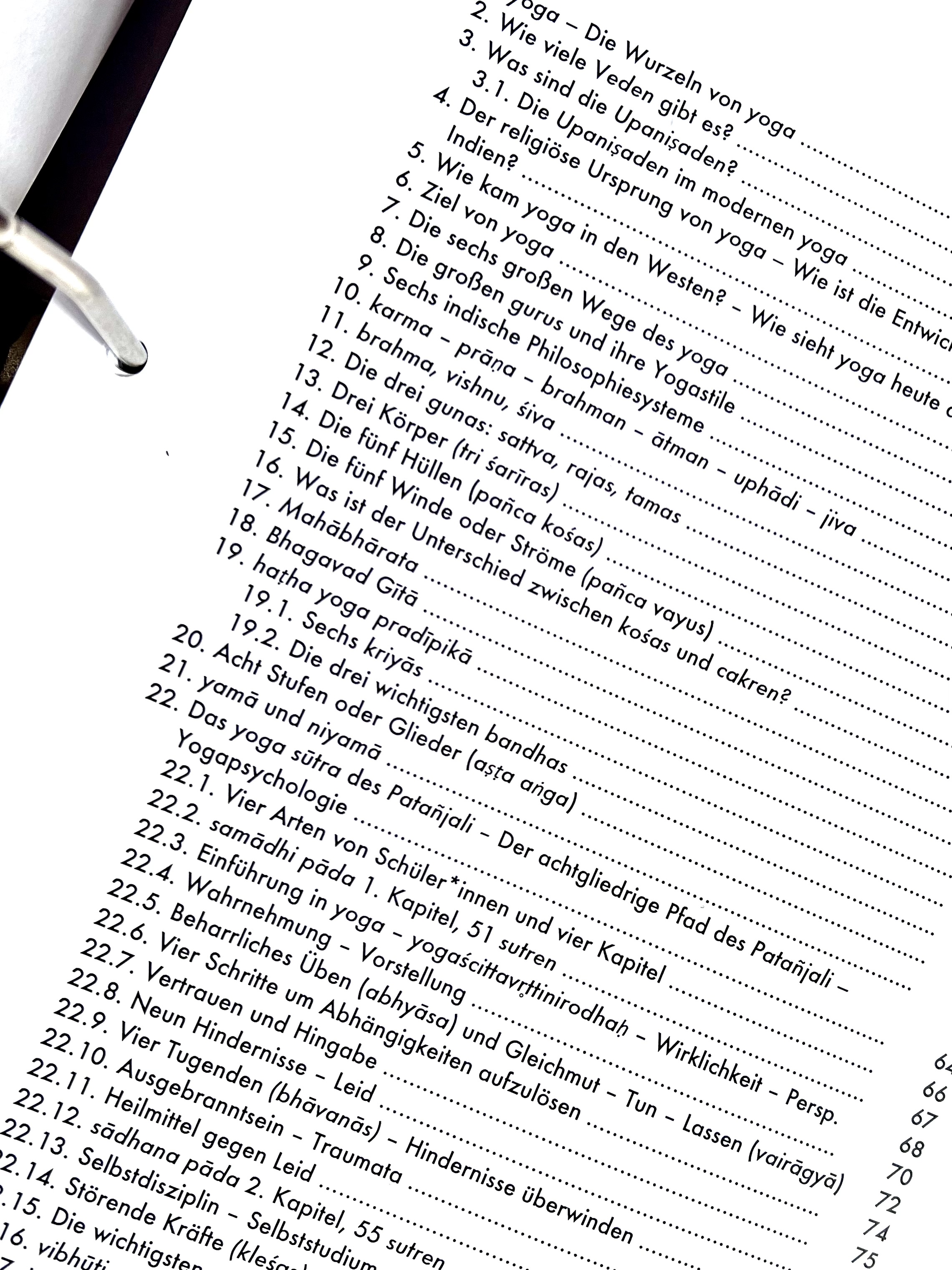 Yogalehrer Ausbildung: Das Yogalehrer*innen Handbuch. - ✨ 200h Yogalehrer*innen Ausbildung ✨ „Yoga – ein Lebensweg“ 🧘‍♀️💜