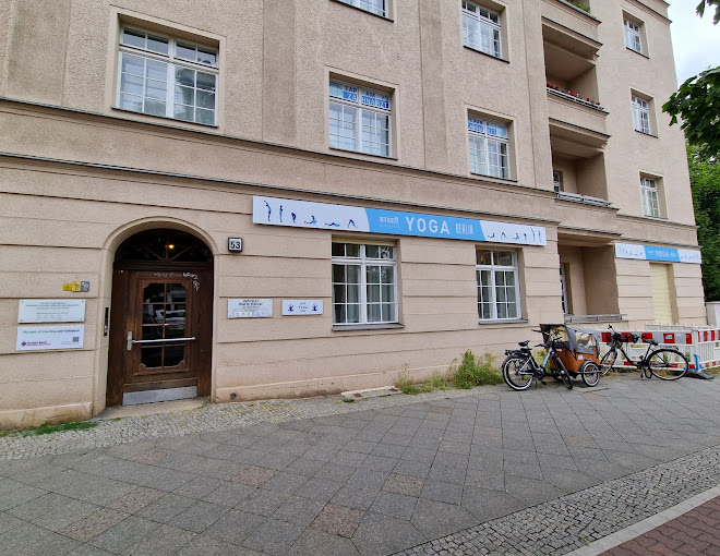 Yoga: Haus des Yogastudios ( Sarasvati Yoga Studio) - yoga oase berlin