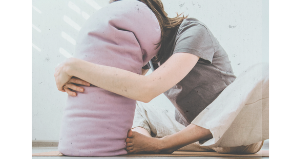 Yoga: Yin Asana Schmetterling mit Hilfsmittel  - jase-yoga