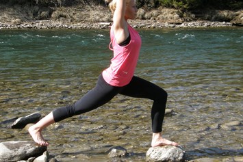 Yoga: Richtung Yoga - Sandra Reschmann