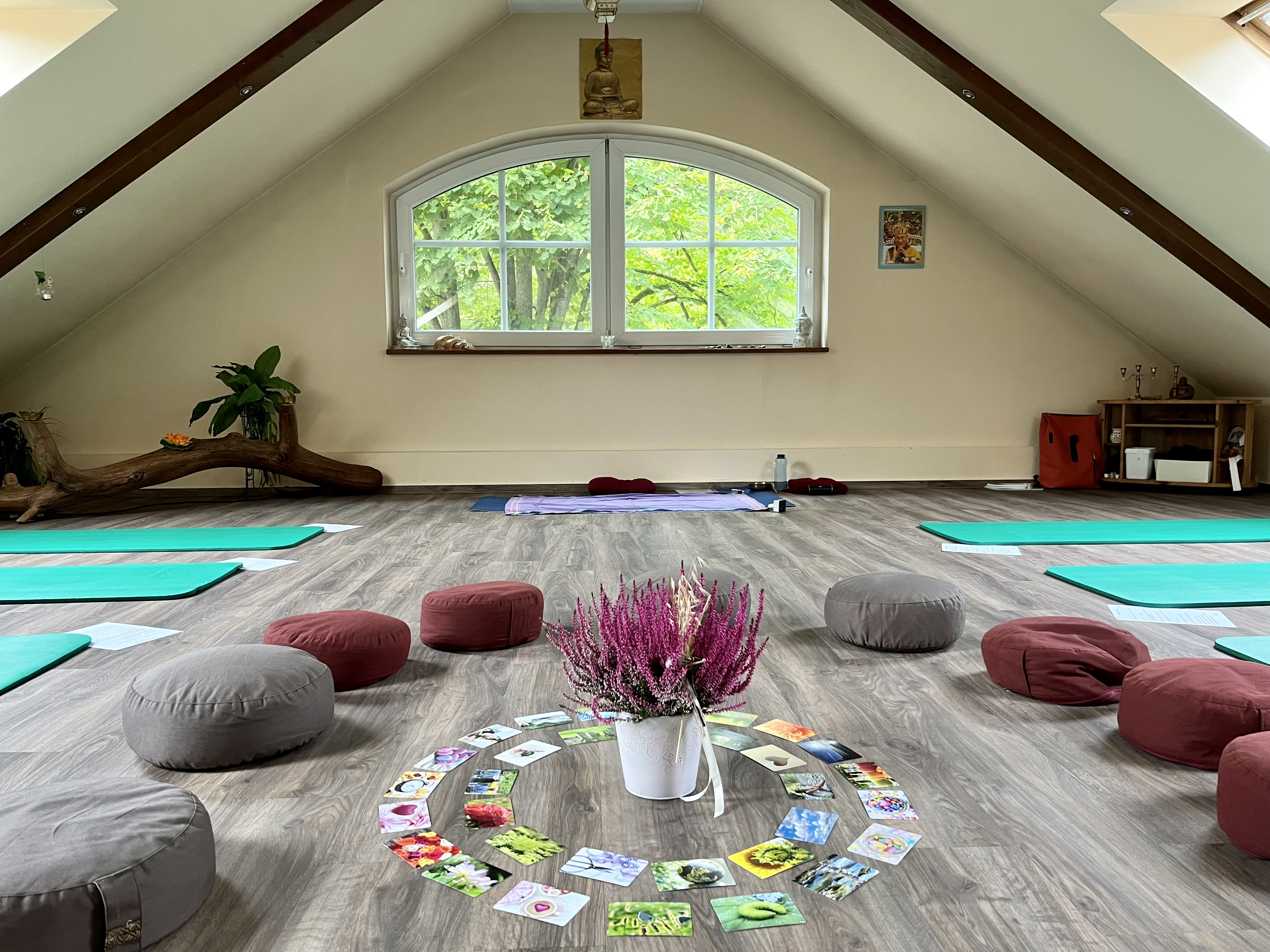 Yogakurs - Yogastil: Hormonyoga - Berlin - Yoga Retreat Boltenmühle - Carola Schmidt Coaching Yoga