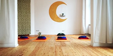 Yoga - Berlin - Mondraum - BiSee Yoga