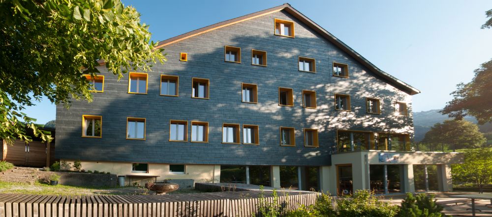 Yogakurs - Yoga Elemente: Pranayama - Aussenansicht - April Retreat im Toggenburg