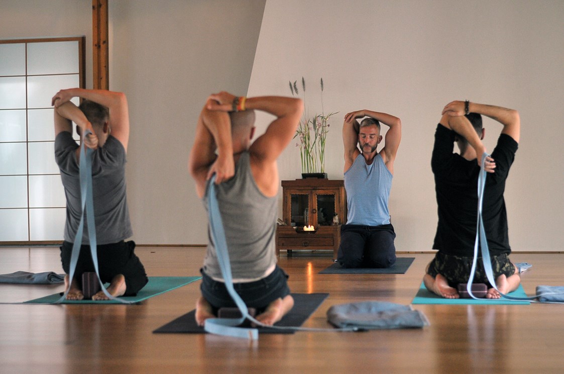 Yoga: Joachim  Koch bei Spirit Yoga Berlin - YANG YANG