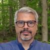 Yogatherapie Retreats – zurück in deine Kraft Nuestro equipo se presenta... Harilalji, Arsha Yoga Gurukulam 