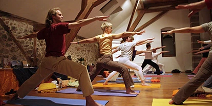Yoga course - Berlin-Stadt Bezirk Reinickendorf - https://scontent.xx.fbcdn.net/hphotos-ash2/v/t1.0-9/1795542_749212455091691_472852020_n.jpg?oh=42ef31b415fb43e1326a5ca6089a2b31&oe=5758AEC2 - Lernen in Bewegung e.V.
