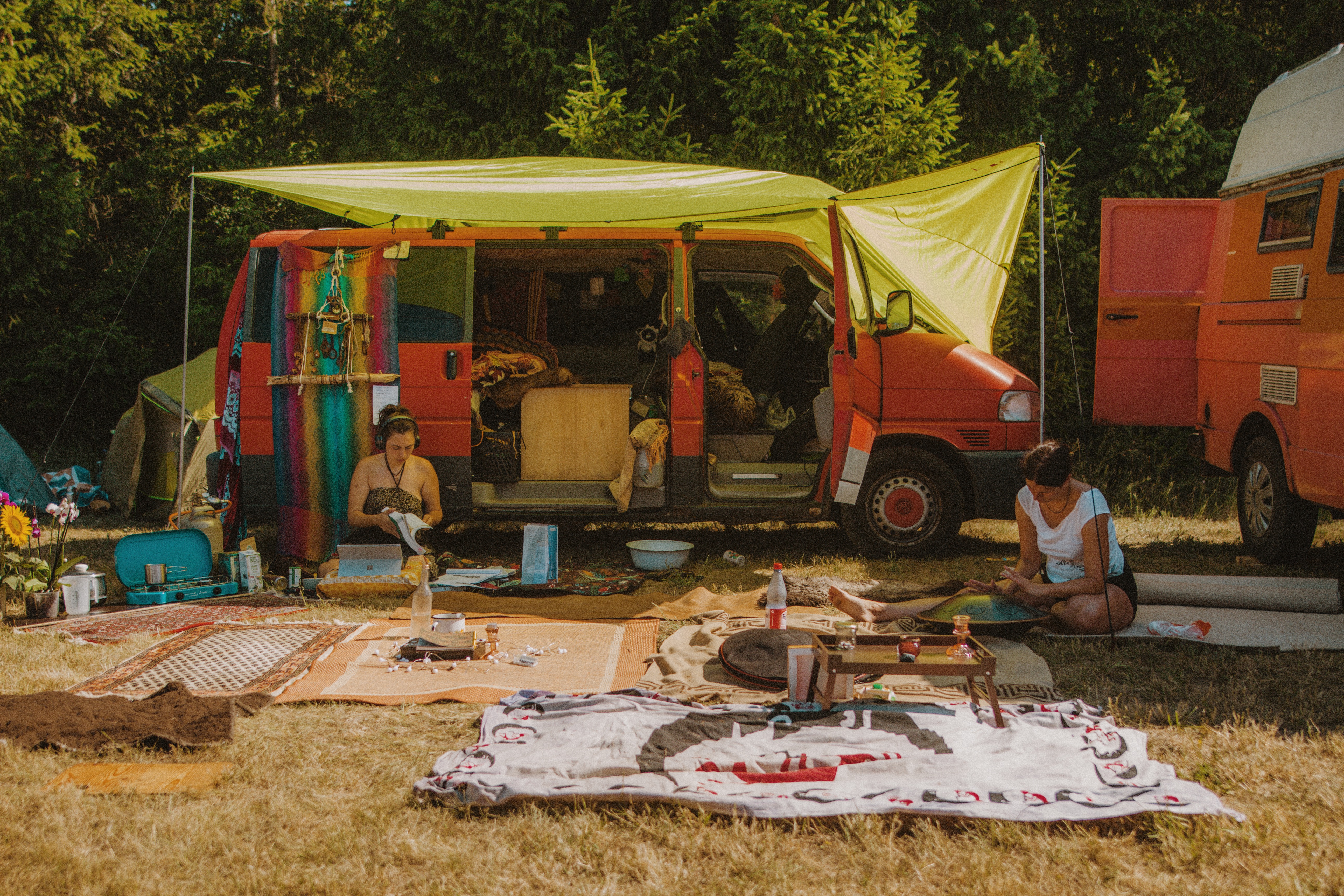 Yogaevent: Kreativ Hippie Bus - Cat & Cow Yoga & Healing Festival