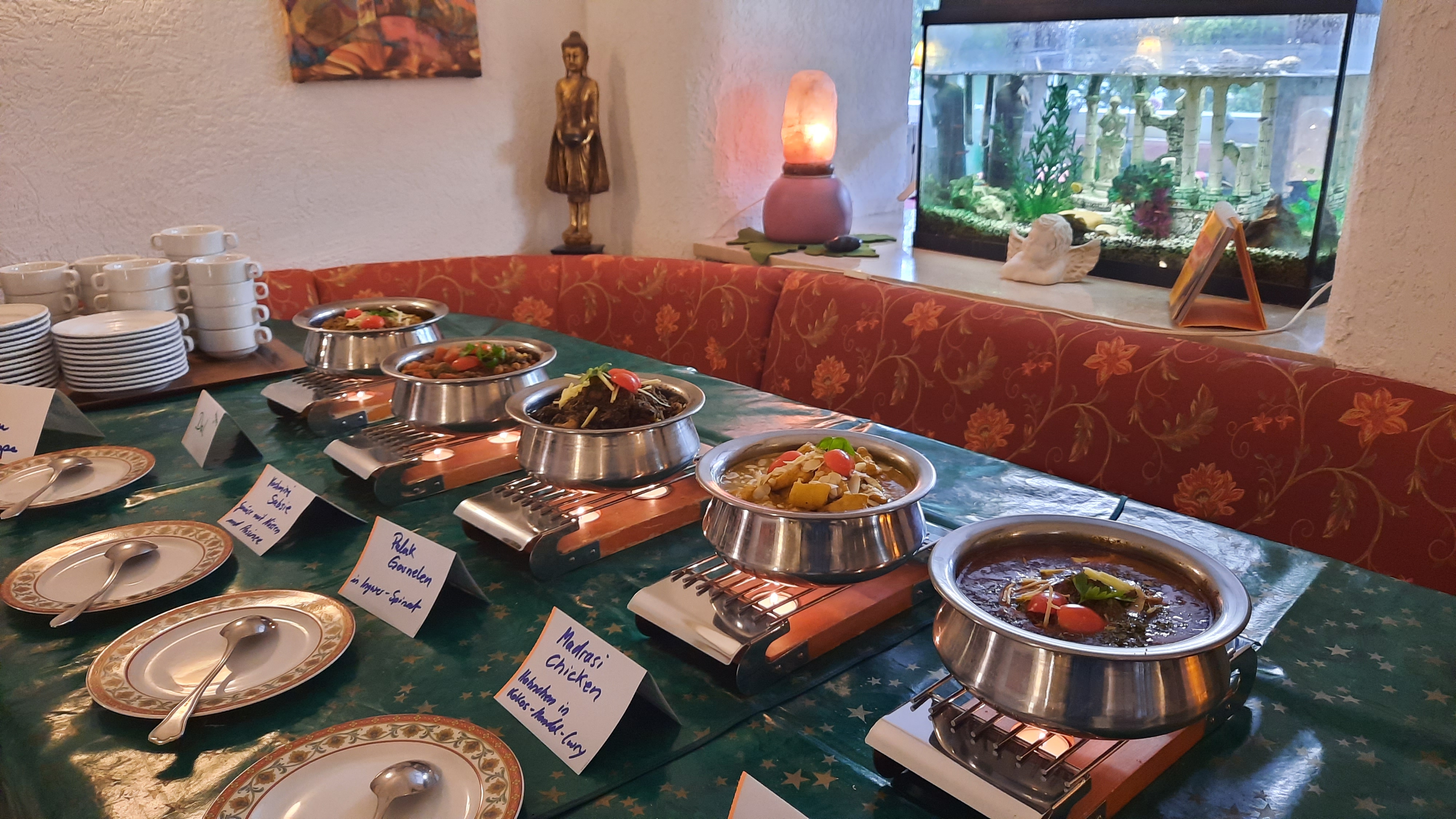 Yogaevent: Indisches Buffet - Klang Yoga Retreat Finde Deine Innere Ruhe 