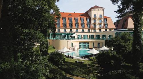 Yogaevent: All Level Yoga RnB Music im Precise Resort Scharmützelsee