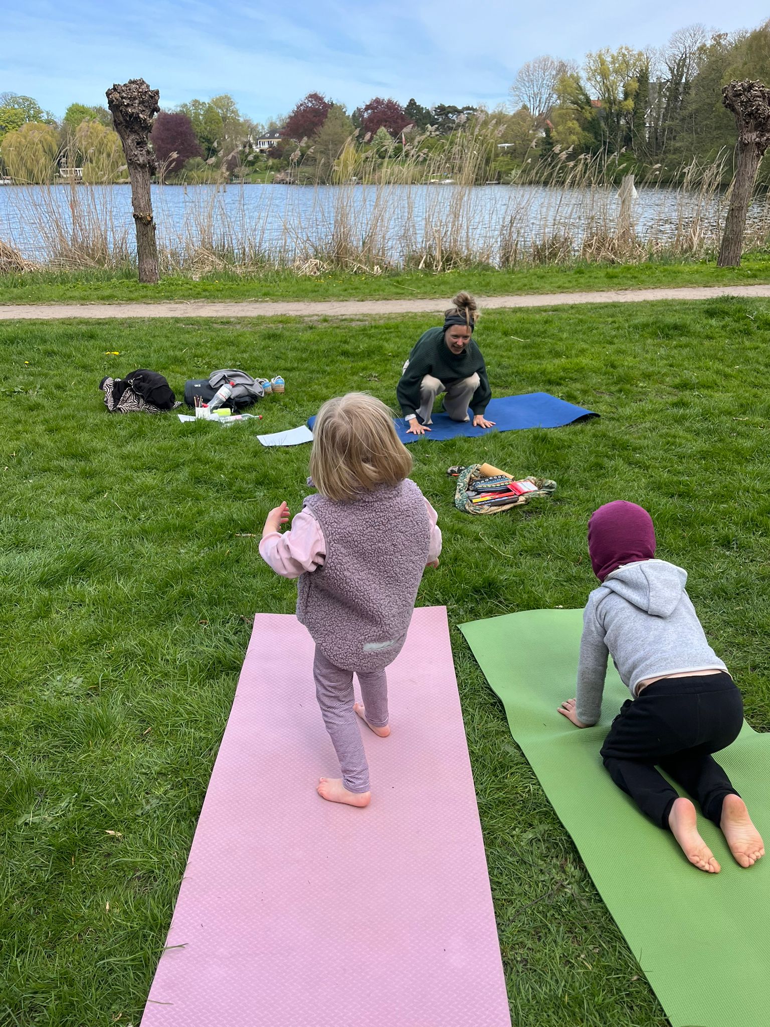 Yoga: Meeraki Yoga - für (werdende) Mütter, Familien und alle am Meer