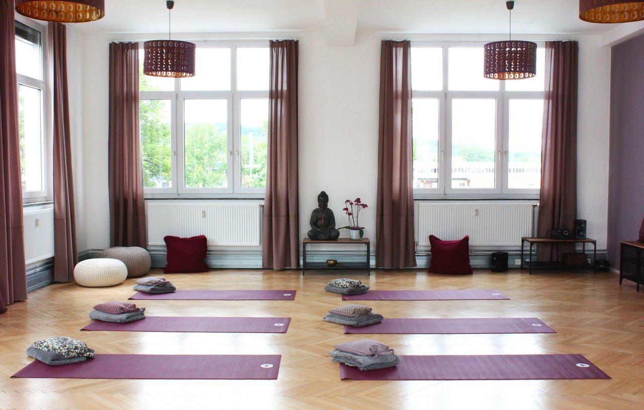 Yoga course - Rudersberg (Rems-Murr-Kreis) - Sina Munz-Layer (Yogaflower)