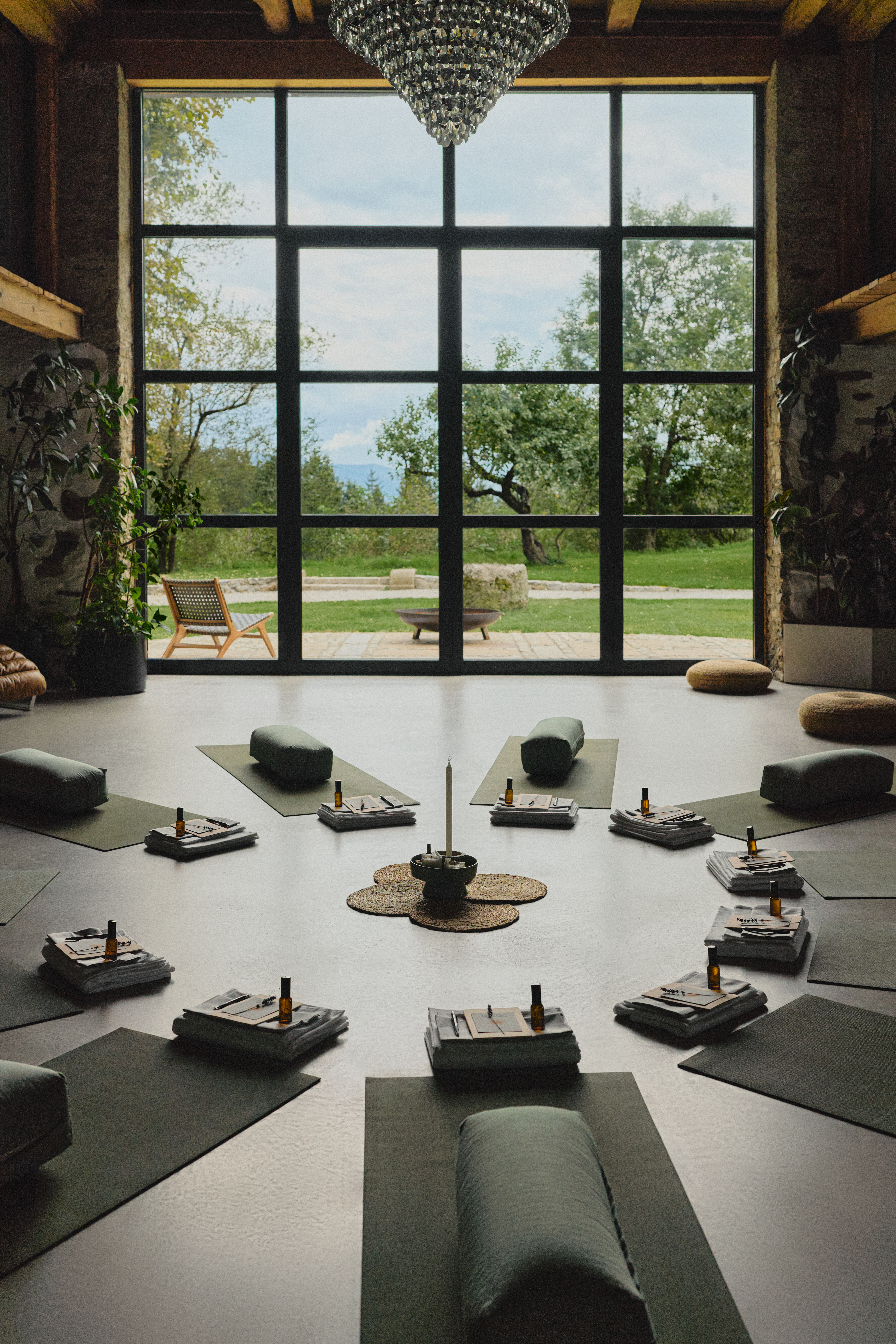Yoga class - geeignet für: Anfänger - Retreat Set-Up - Cloud Yoga Reisenberg