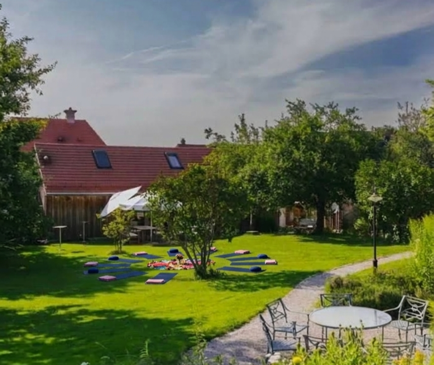 Yogaevent: Zwischenzeiten - Ein Yoga-Retreat für Frauen,  wenn das Leben sich verändert