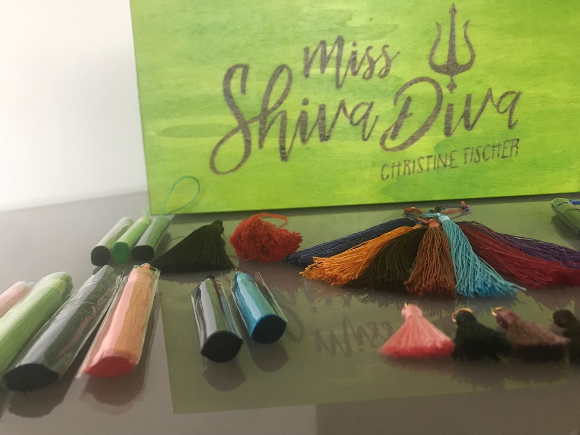 Yogaevent: DIY Workshop: Knüpfe die für dich passenden Herzens-Mala und entdecke die Kraft der Steine