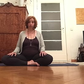 Yoga: Sylvia ZellerSylvia Zell