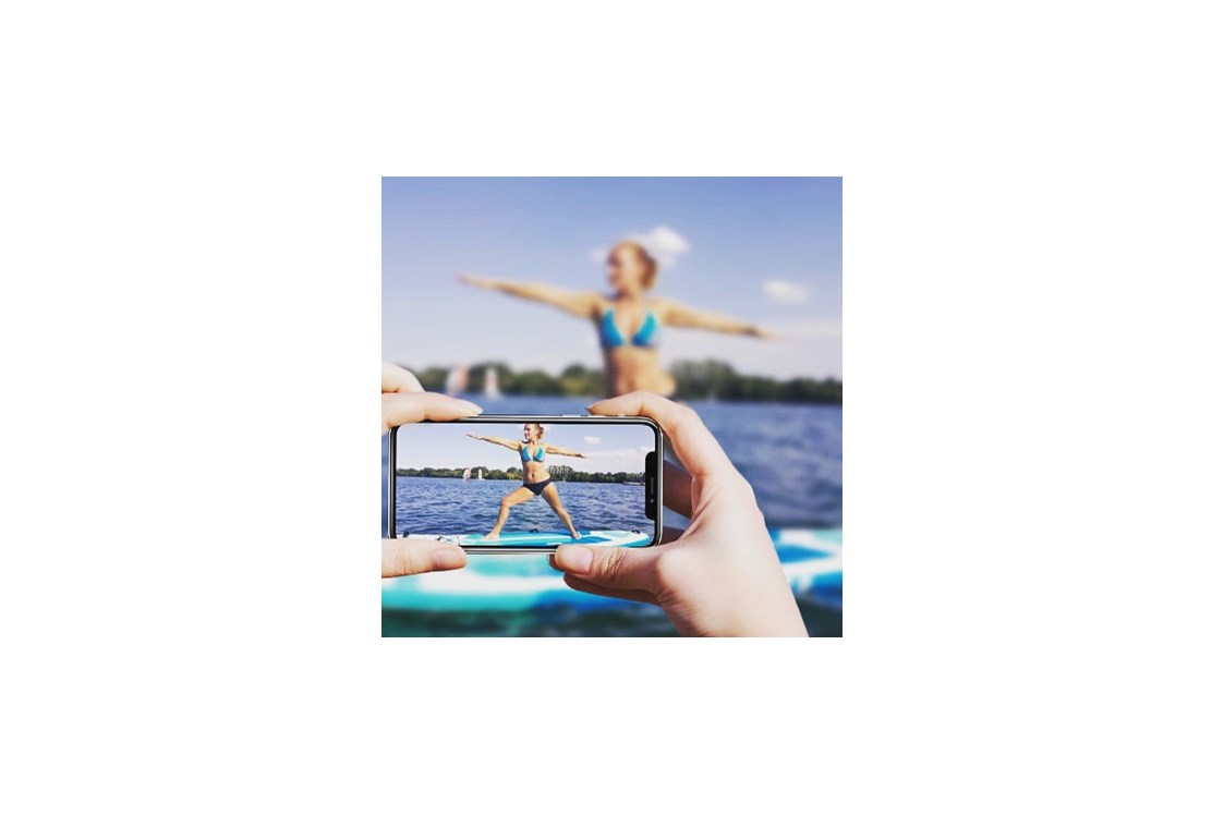 Yoga: Im 6. Jahr...SUP Yoga bei Tim´s Beach Wassersport & Eventcenter NRW in Zülpich.
Sonne, Wind und Wasser. Yin Yoga / Hatha Yoga auf dem Board. Lass dich treiben und genieße diese wohltuende Zeit. - Sevil-Anne Zeller   namaste Yoga Loft