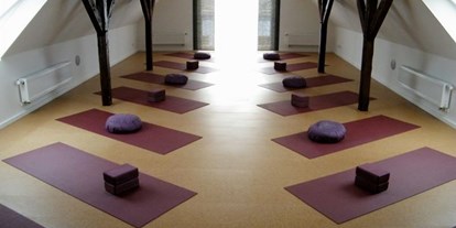 Yoga course - Achim (Landkreis Verden) - https://scontent.xx.fbcdn.net/hphotos-xpa1/t31.0-0/p180x540/1490589_658679600840730_834960856_o.jpg - Yoga in Achim