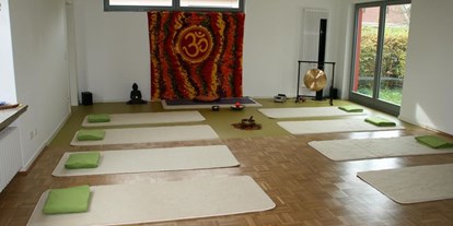 Yoga course - Ahrensburg - https://scontent.xx.fbcdn.net/hphotos-xap1/t31.0-8/s720x720/1403061_550721021680062_29658483_o.jpg - YogaRaum Ahrensburg